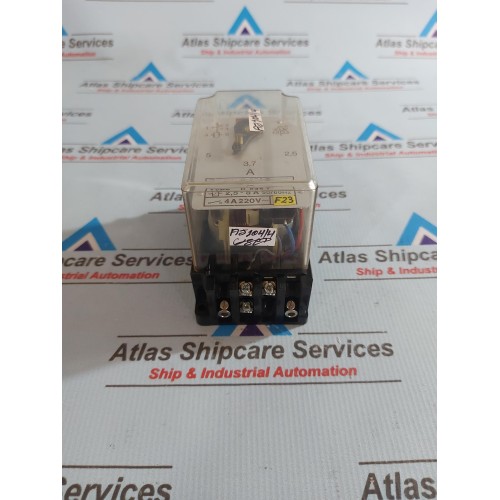 E.DOLD & SOHNE R 834 T CURRENT RELAY 4A 220V