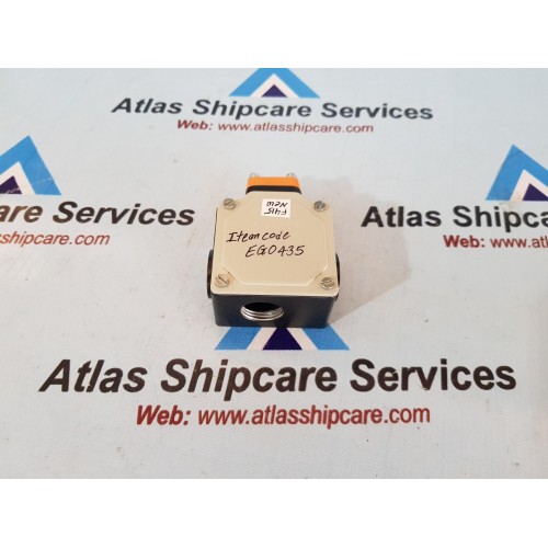 SIEMENS 3SE3 100-0B CONTACT TYPE LIMIT SWITCH
