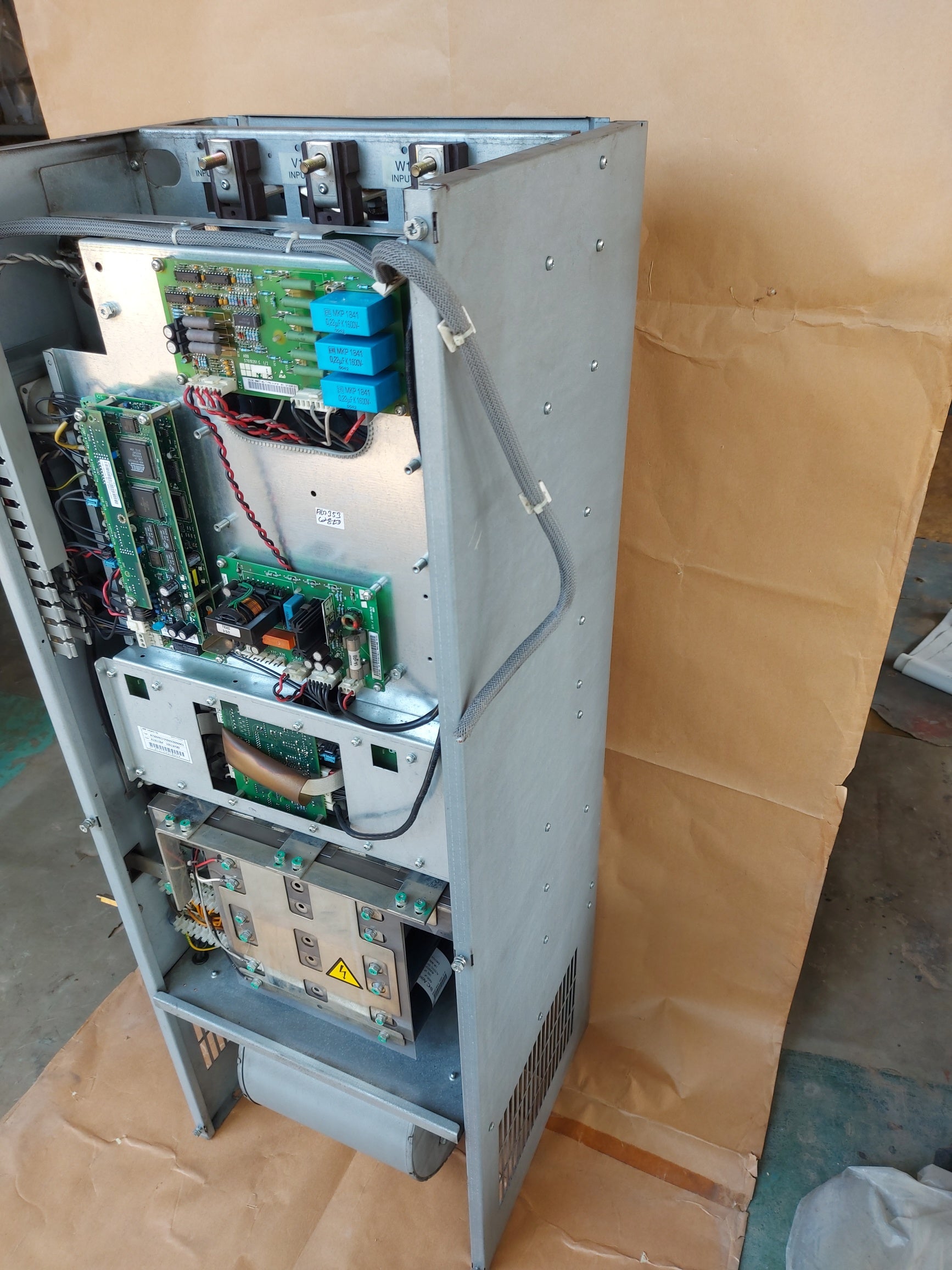 ABB ACS600 VFD ACS60401705/ACS60401704 000C0000901