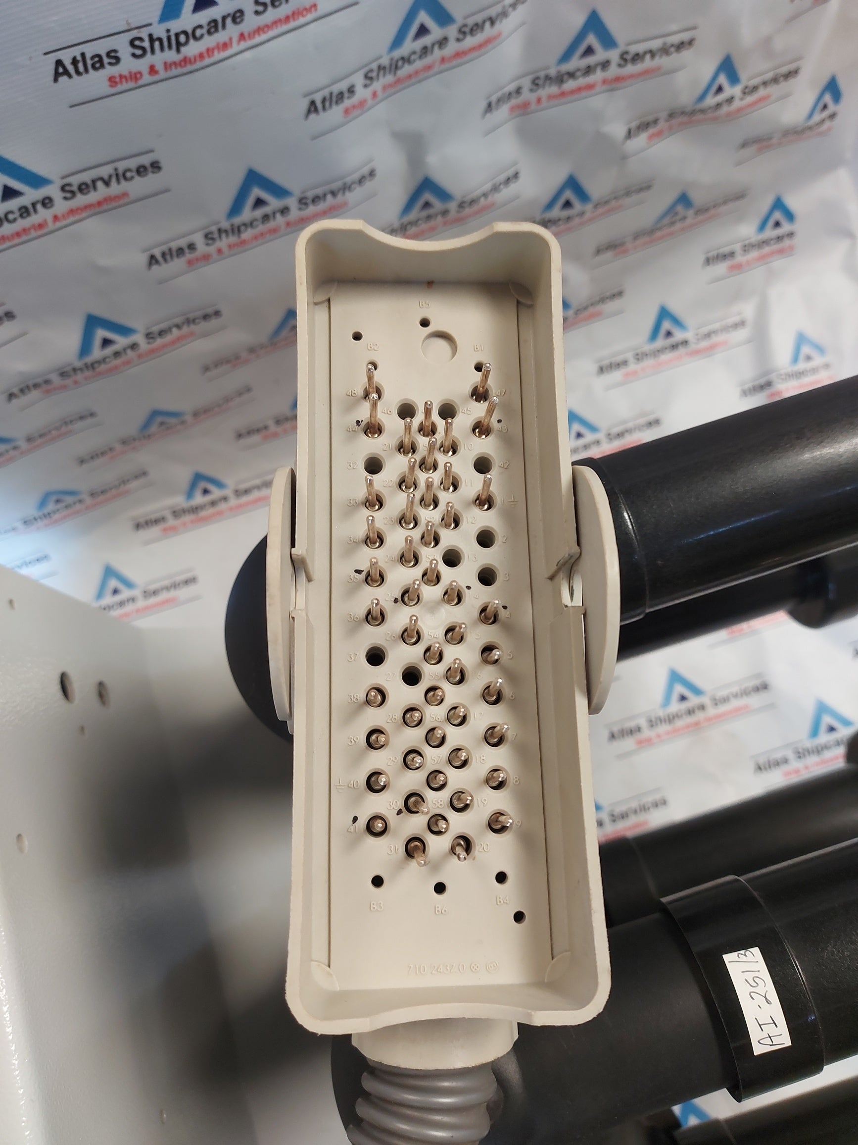 ABB VD4/Z 12.12.32 VACUUM CIRCUIT BREAKER