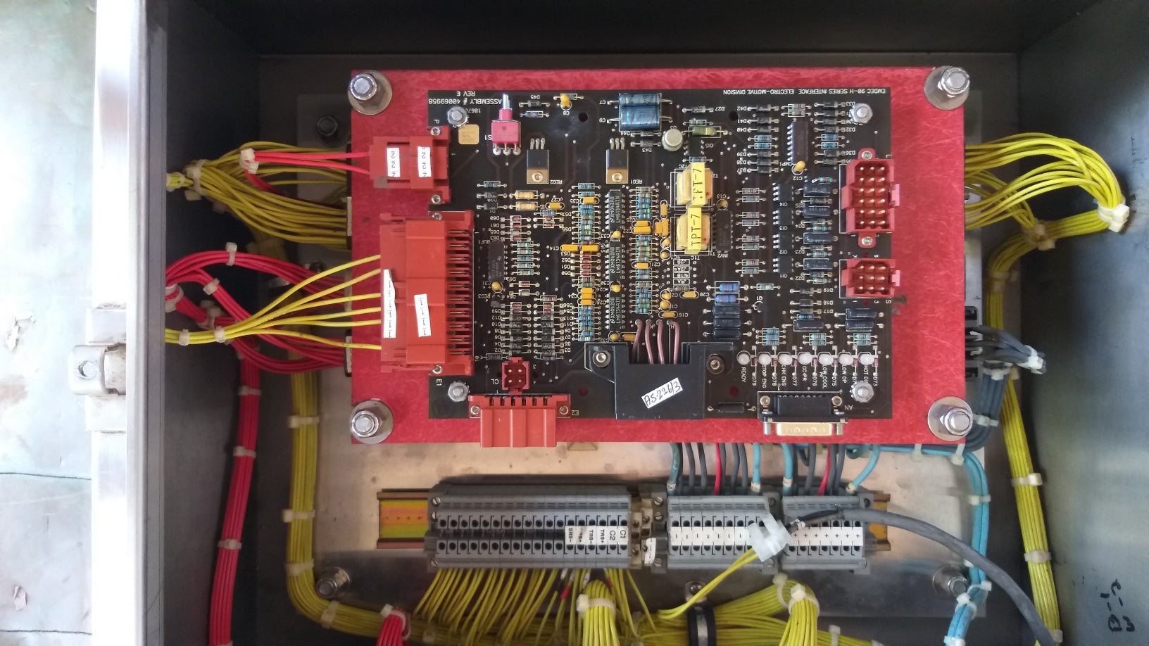 Engine Control Module DDEC III- 8 Cyl