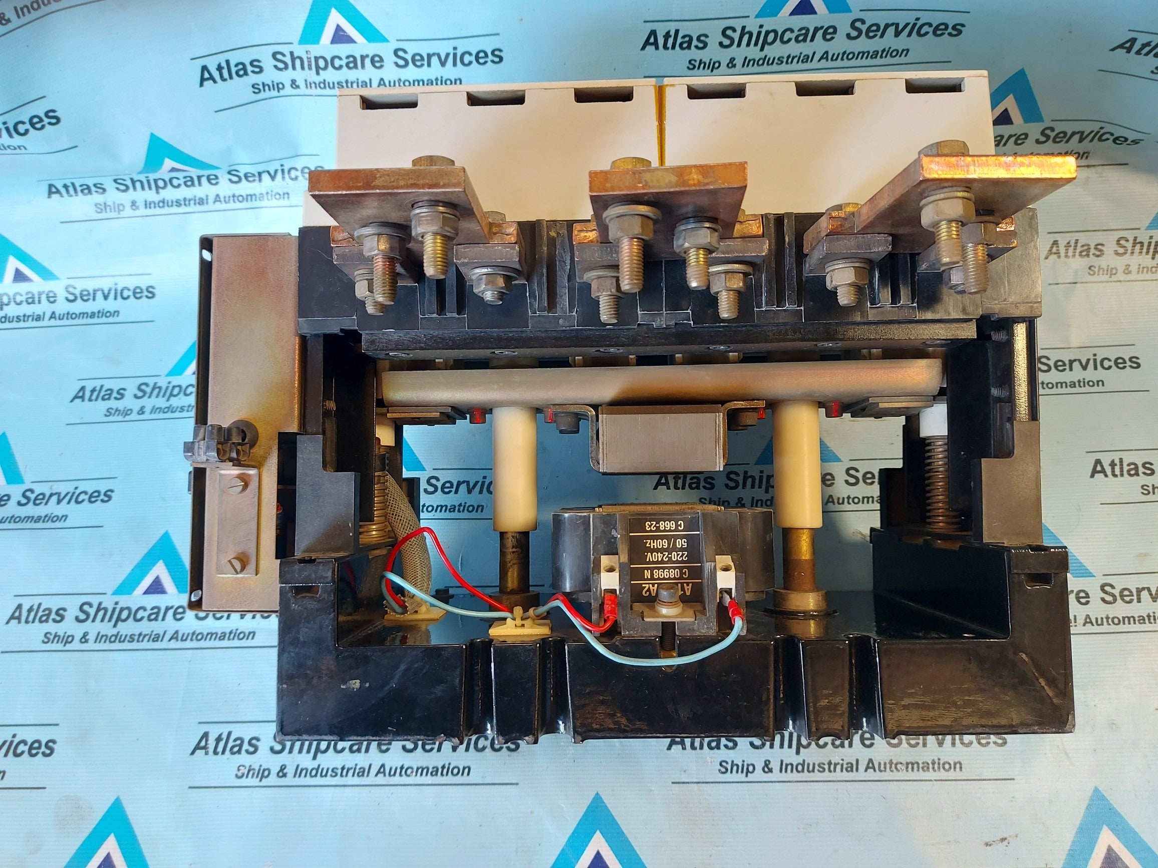GE CK13BA300 CONTACTOR 1250A 600VAC 50/60Hz