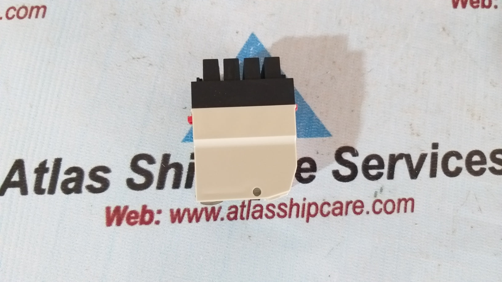 Schneider Electric RHN 422B Relay 24V With Base