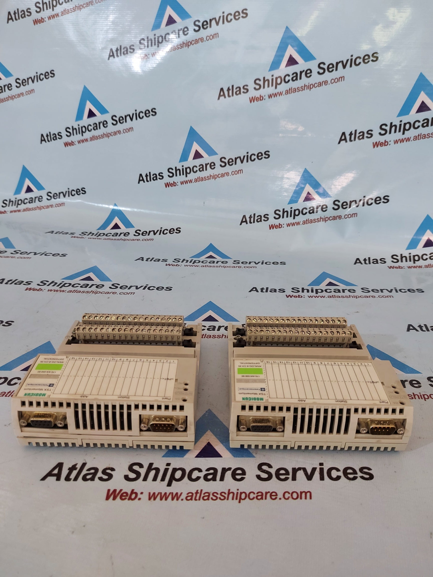 Schneider Electric TSX MOMENTUM 170AAI03000 I/O Base Analog 8-Channel Module