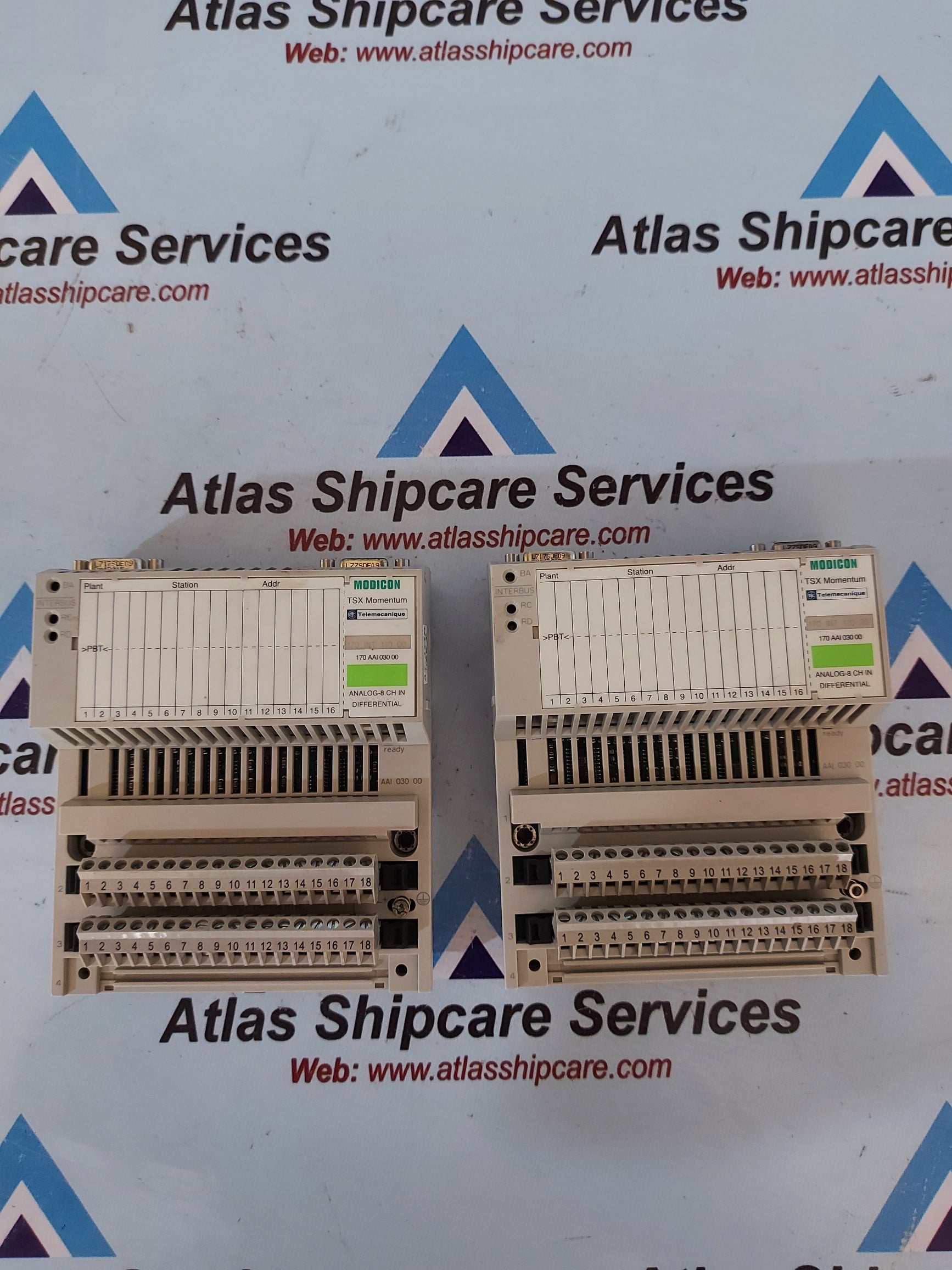 Schneider Electric TSX MOMENTUM 170AAI03000 I/O Base Analog 8-Channel Module