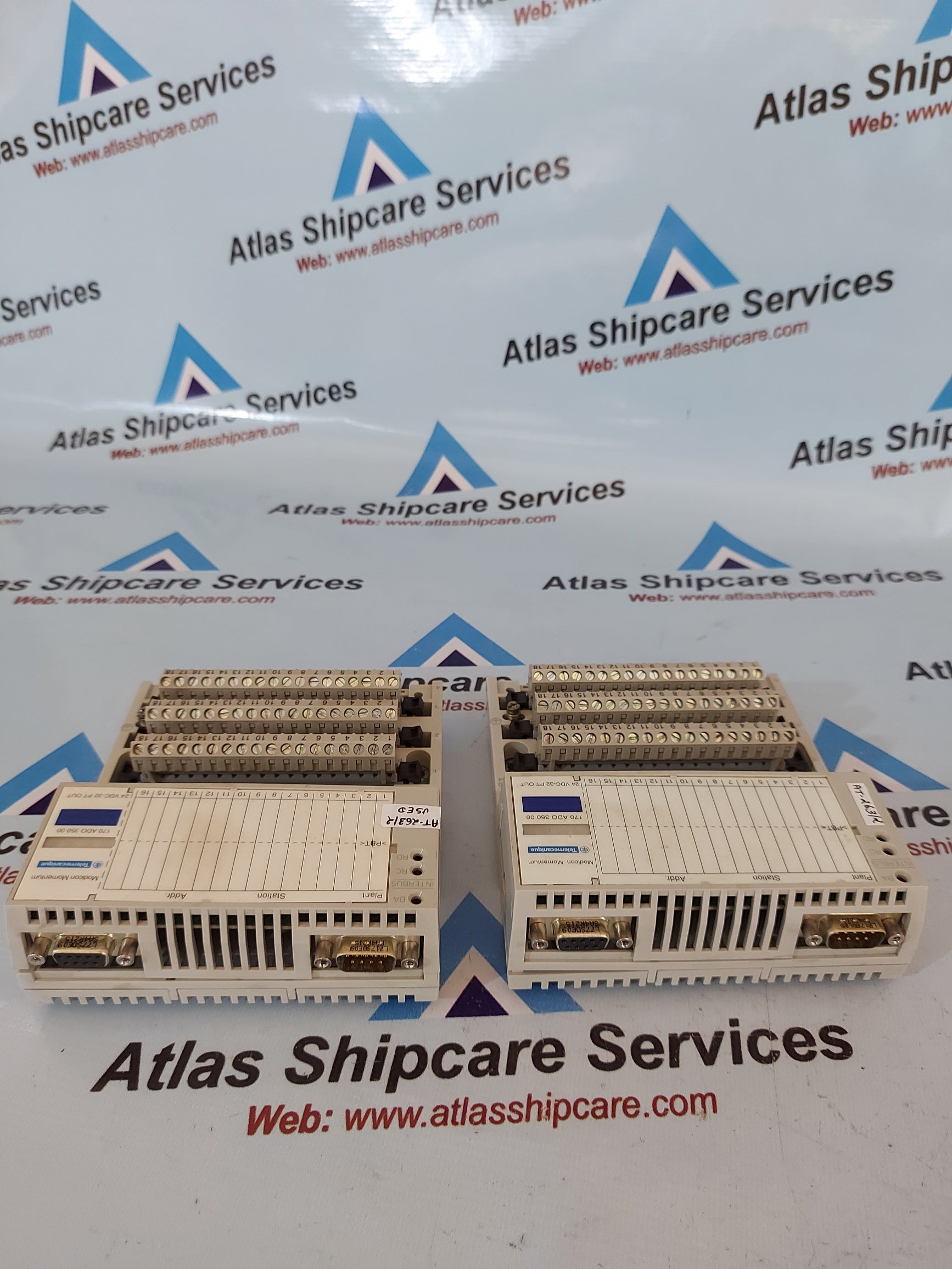 Schneider Electric TSX MOMENTUM 170ADO35000 I/O Base Module 24Vdc-32Pt Out