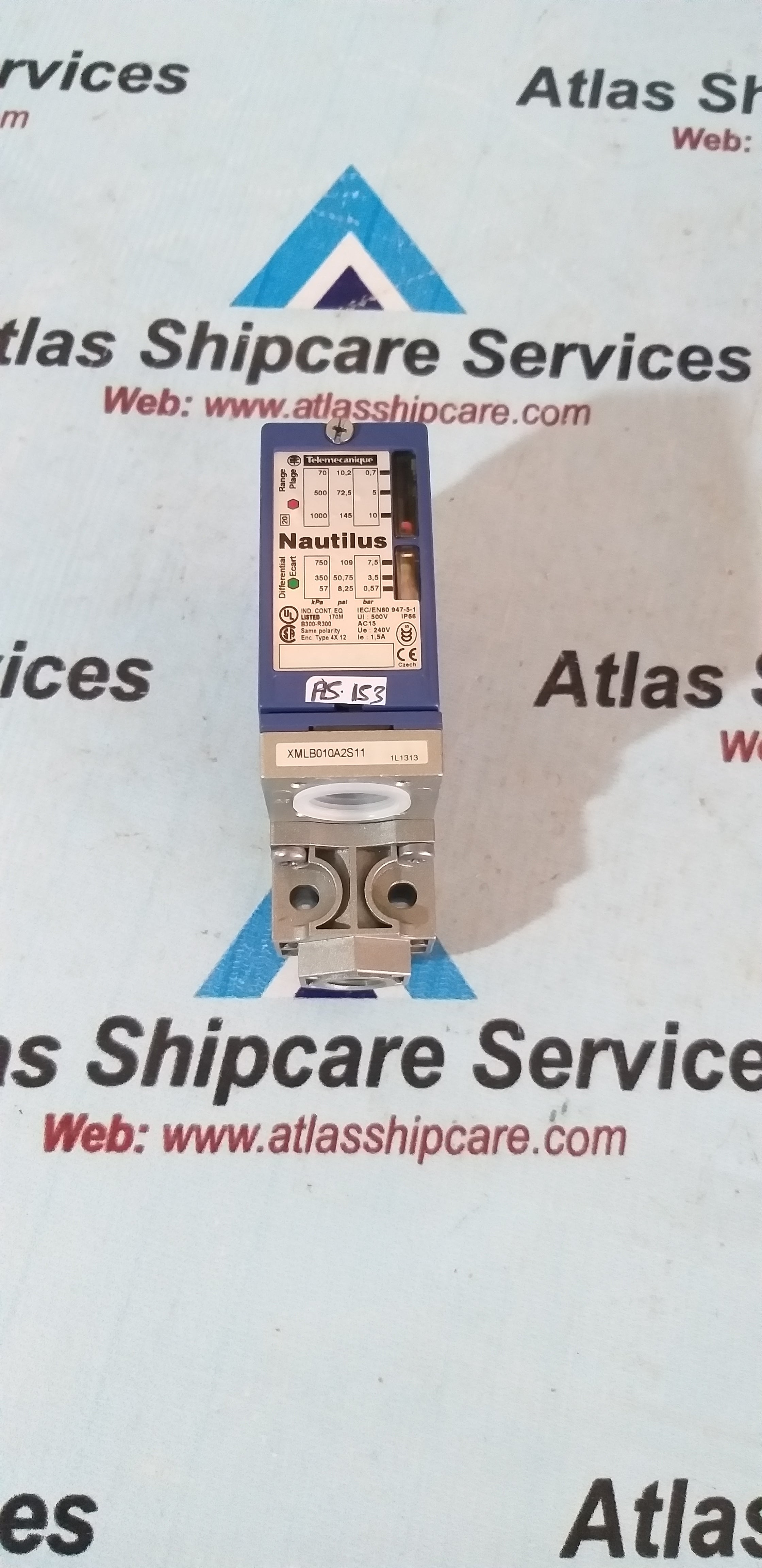 Telemecanique XML B010A2S11 Vacuum Pressure Switch